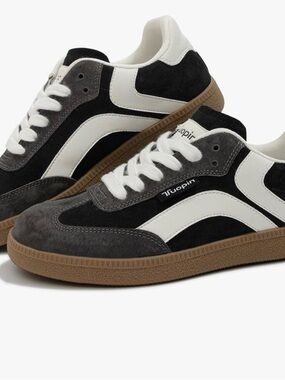 Classic womens Suede Trainer in Black and Gray - Casual Lace-Up Sneakers